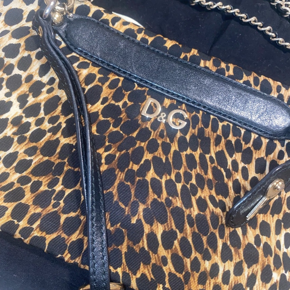 Dolce & Gabanna Leopard Crossbody 🖤
